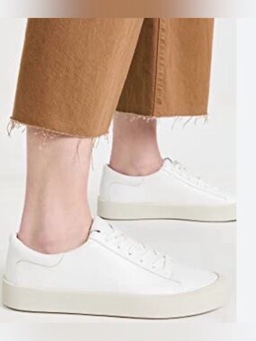 Vince Gabi White Leather Platform Sneakers -Low Top Minimalist - Size 8-EU 38